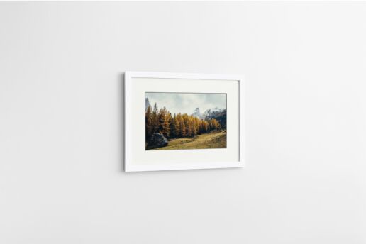 Landscape Frame Mockup - 40x30 cm